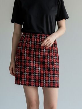 Boston Proper Red and Black Checkered Pencil Skirt With Metallic Gold Accents